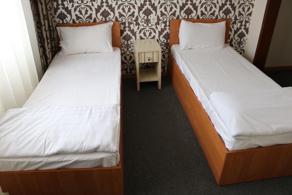 Aktau Hotel Dış mekan fotoğraf