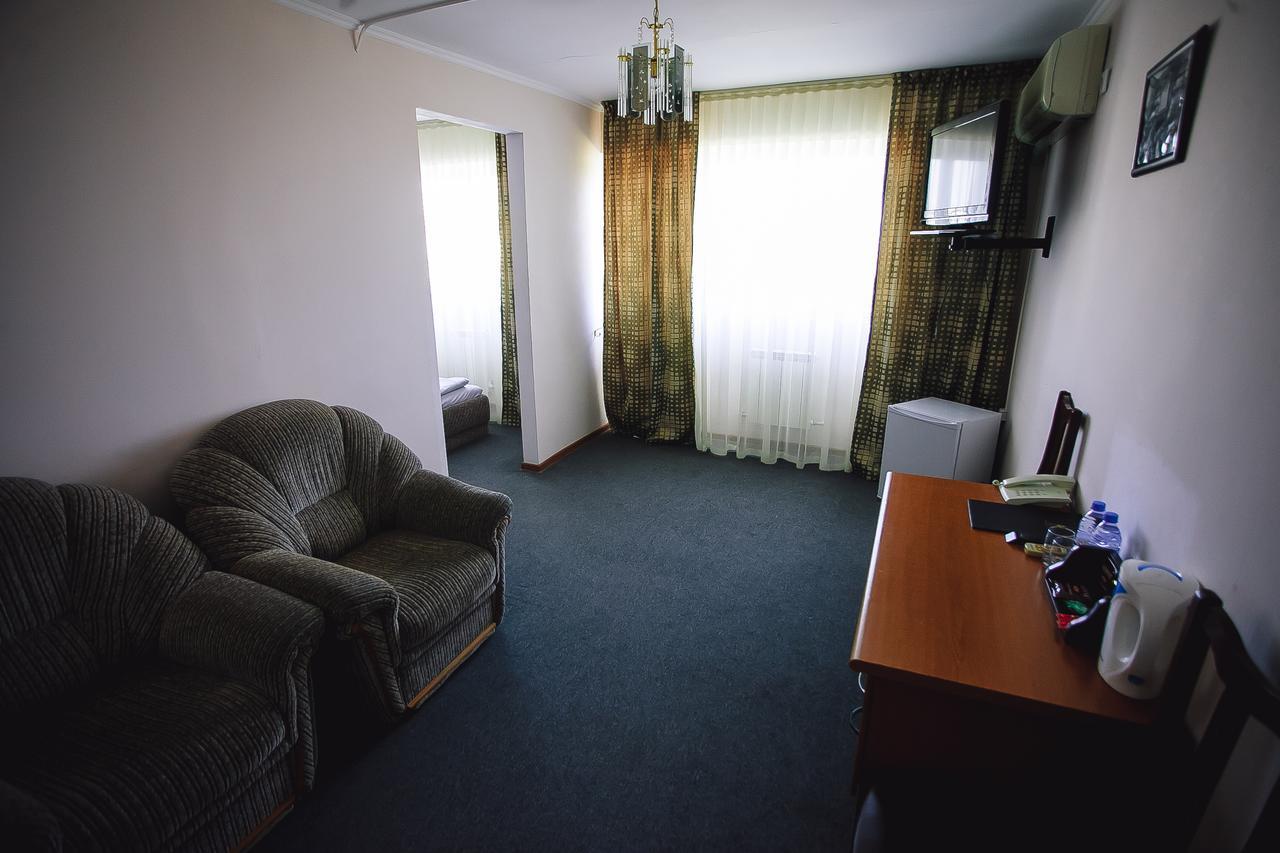 Aktau Hotel Dış mekan fotoğraf